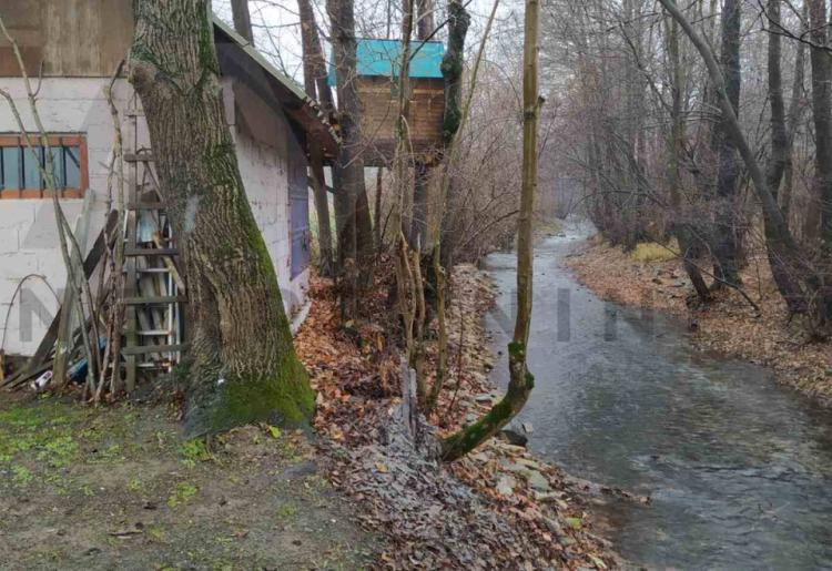 Boljevac - Jablanica , vikendica za uživanje 50m2 na parceli površine  1022m2