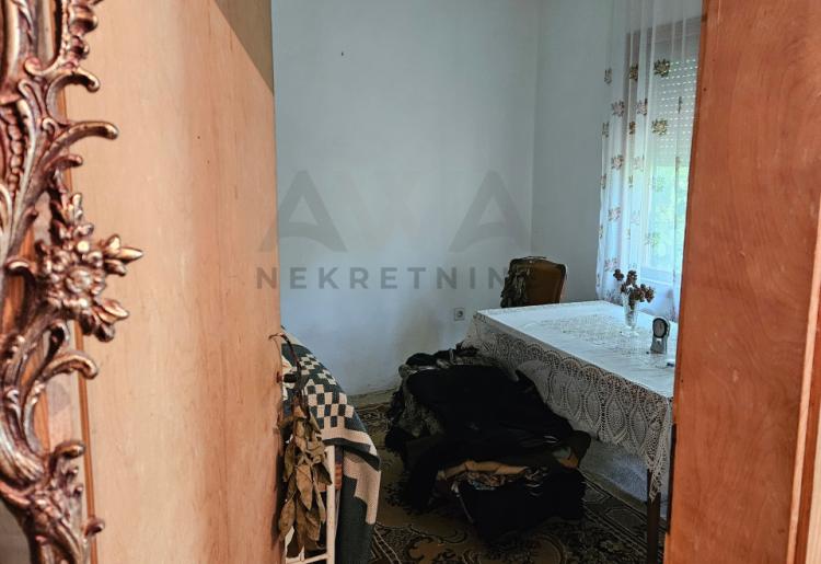 Boljevac - Krivi  Vir , kuća 35m2 na placu od oko 4ari