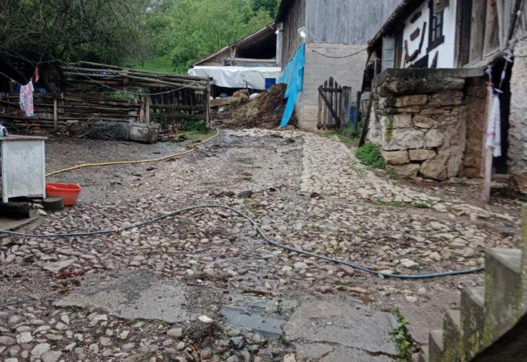 Krivi Vir-Rtanj,mesto koje ne treba zaobici na putu do Rtnja Domacinstvo+ 17ha zemljista